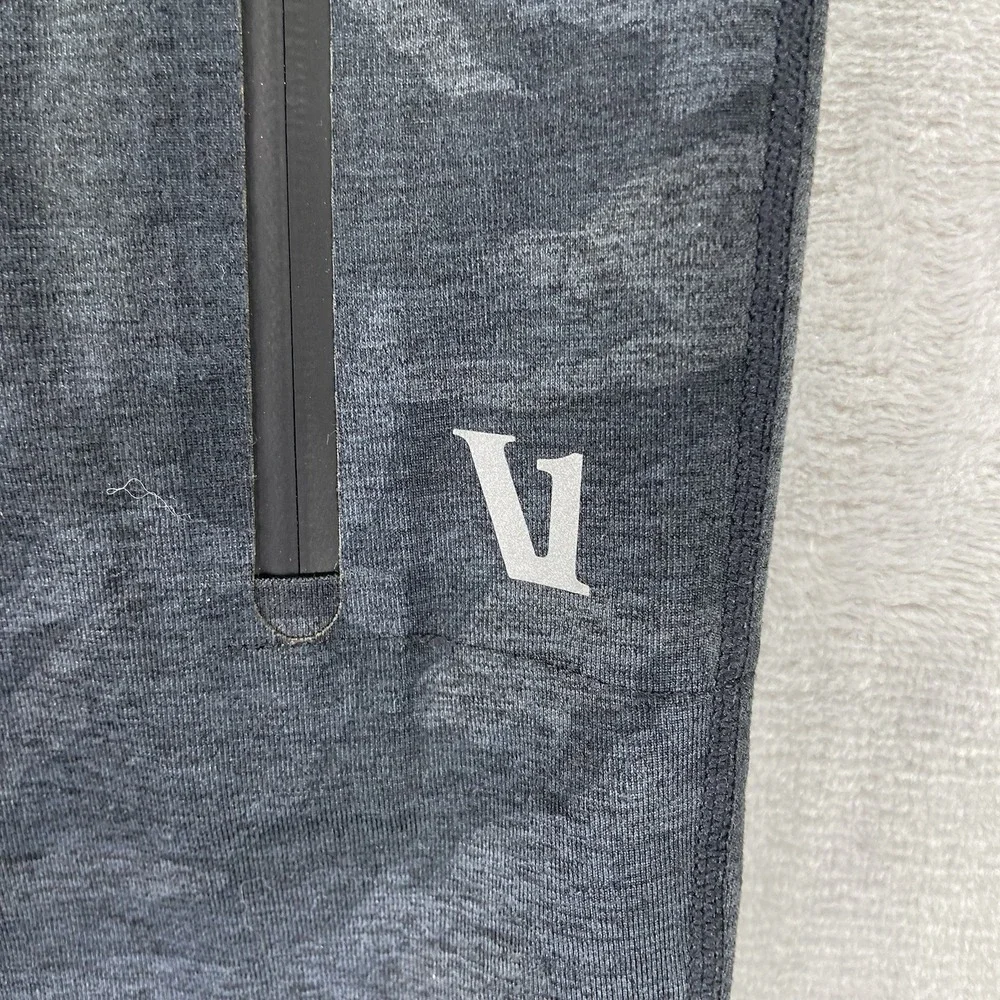 Vuori Pants mens Small 29x29 Sunday Performance Jogger Camo AOP Athletic Tapered